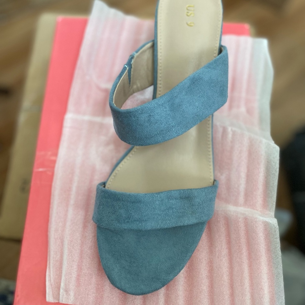 Women's Blue Suede Sandals